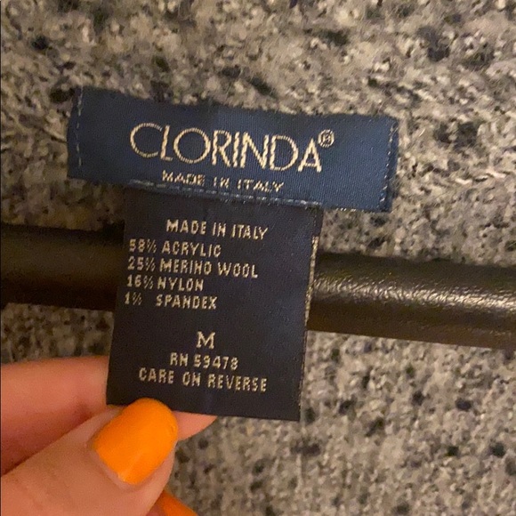 Grey sweater - Picture 5 of 5